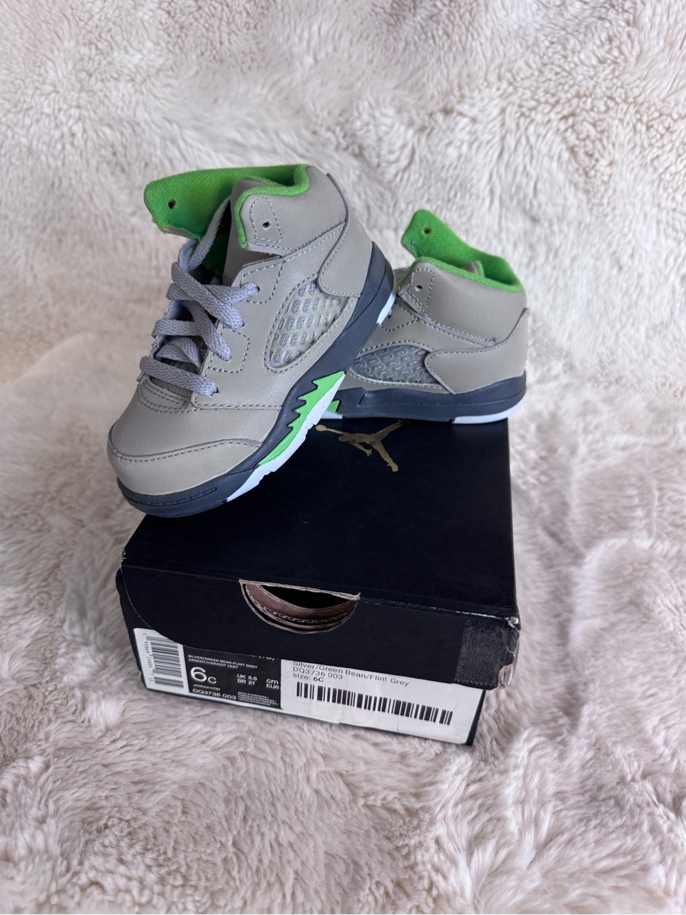 NWB Jordan Retro- size 6C